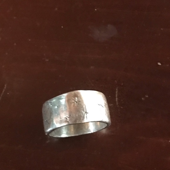 Jes Maharry “Evolve” Ring - Picture 2 of 5